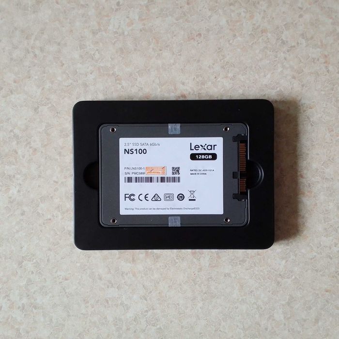SSD Lexar 128 Gb.