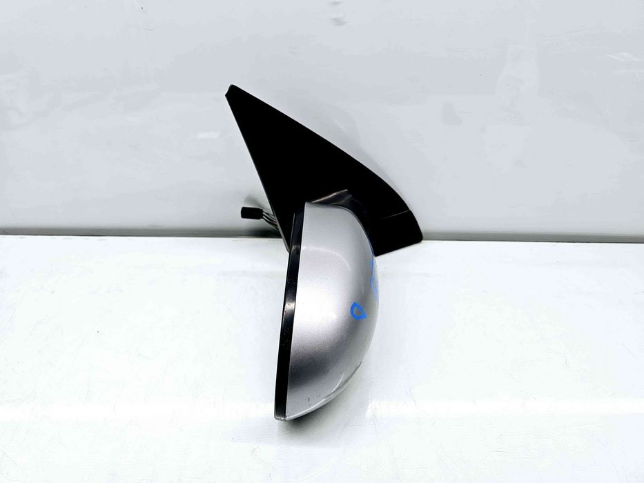 Oglinda dreapta Ford Focus 1 [Fabr 1998-2005] MACHINE SILVER