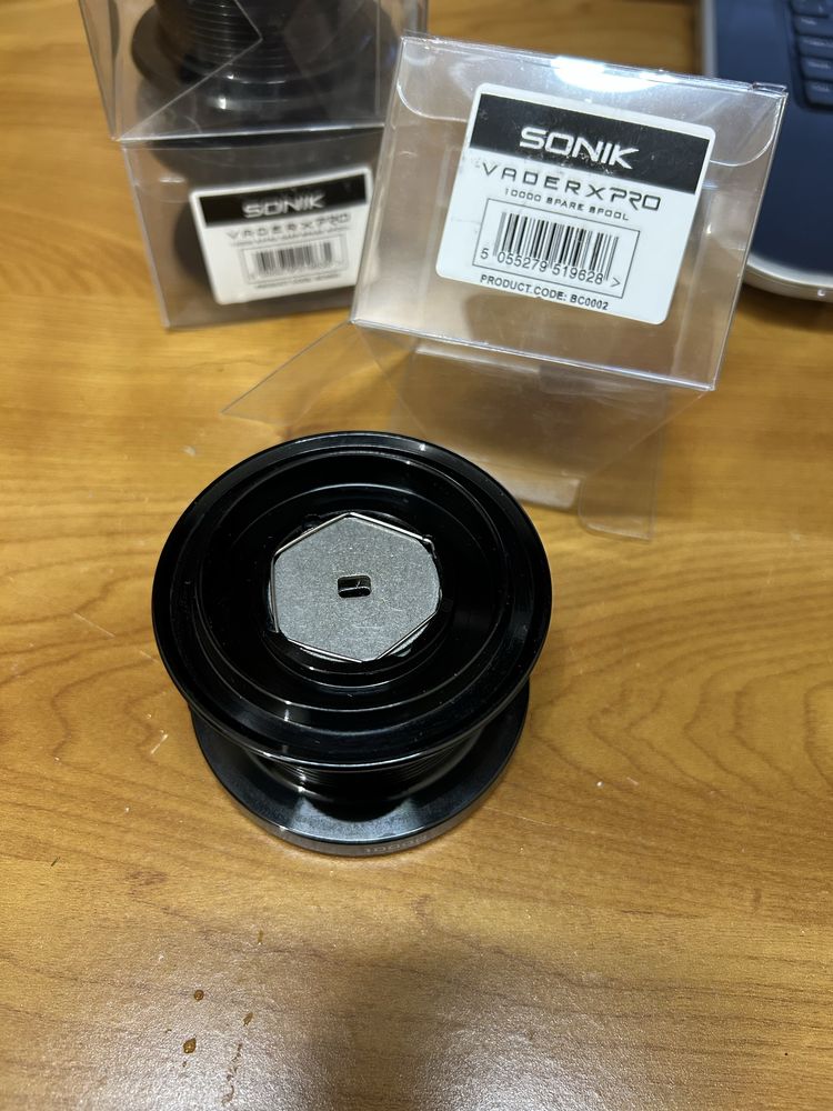 Резервна шпула за макара Sonik VaderX PRO 10000