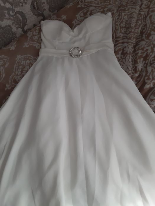 Срочно продам платье на выпускной