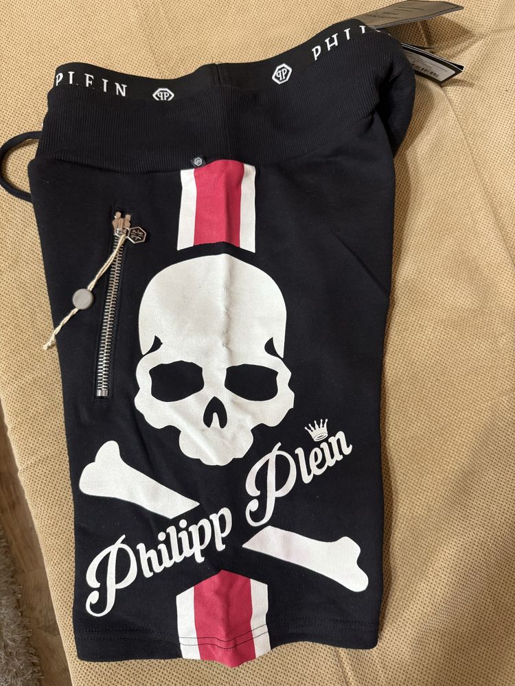 Philipp Plein нови къси спортни панталонки