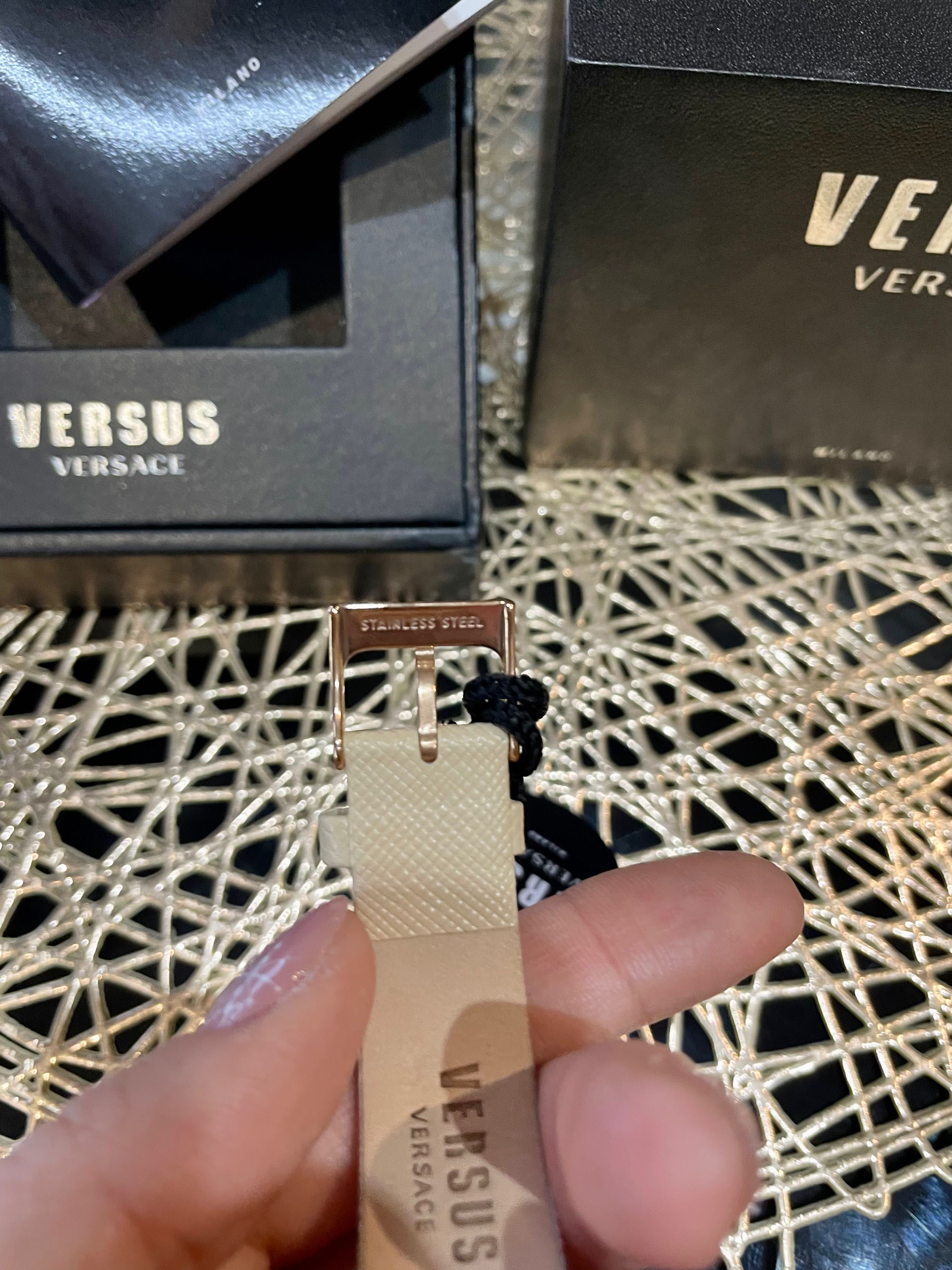 Чисто нов дамски оригинален часовник на Versus Versace