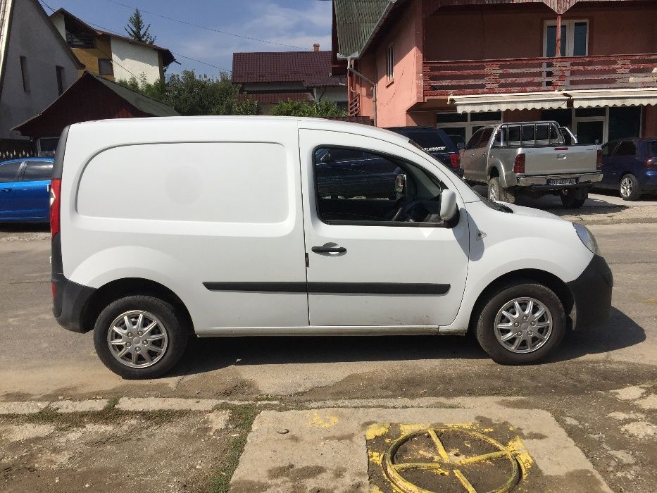 dezmembrari dezmembrez renault kangoo an 2010 motor 1,5 diesel