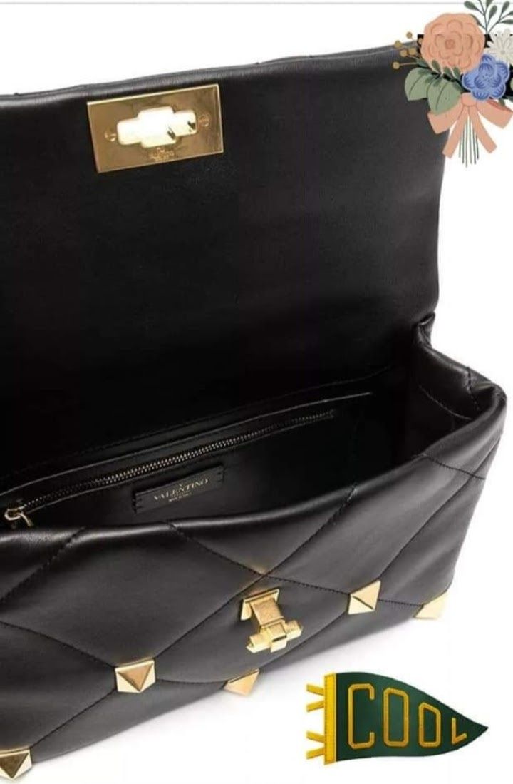 Geanta damă model Garavani, Italia, accesorii metalice, saculet, etich