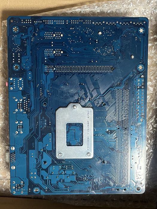 Kit placa de baza gigabyte GA-H61M-S1 + procesor + cooler
