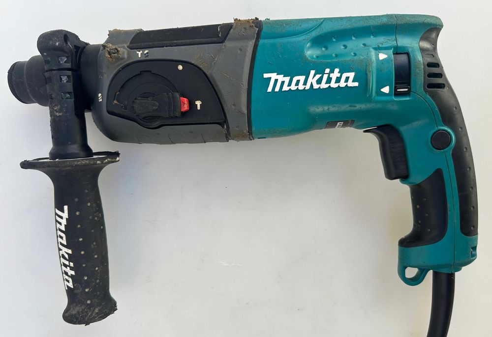 Makita HR2470 - Перфоратор 780W 2.4J