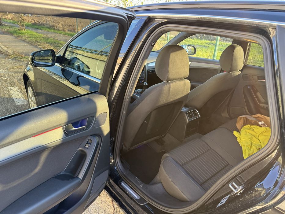 Vand Audi A4 B8 2011