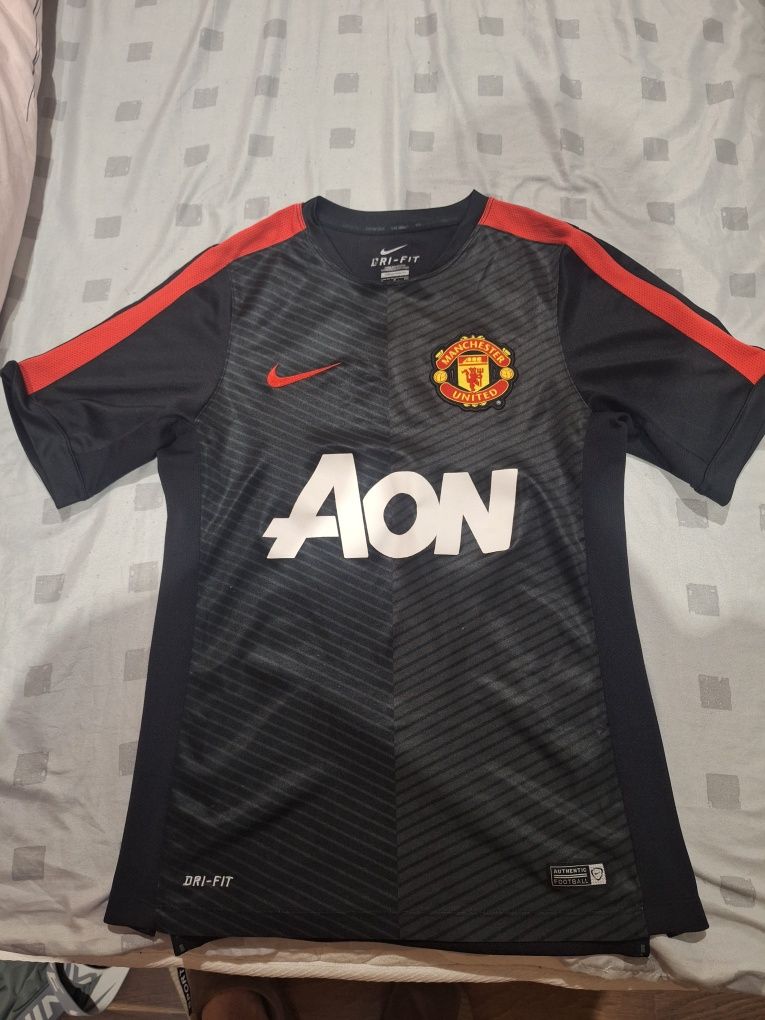 Екип на Manchester United Nike