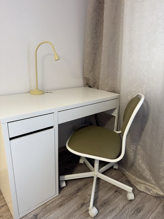 Birou Micke+ Scaun Orfjal IKEA