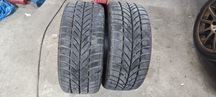 Maxxis Arctictrekker 215/40/17