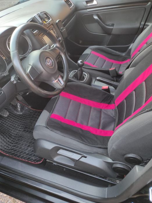 Vând golf 6 fabricatie 2010.motor 1,6 TDI diesel