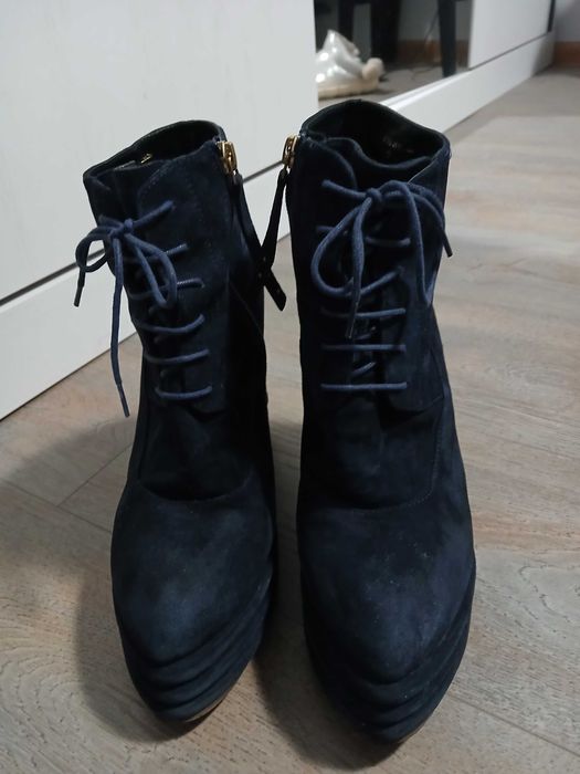 Paloma Barcelo Ботуши 39