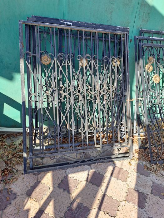 Решетки на окна металические