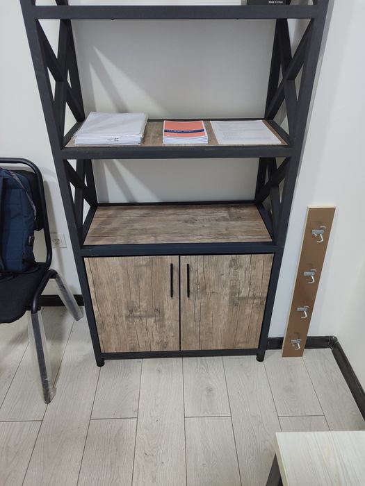 Stellaj loft dizayn, polka shkaf мебель для офиса knigi printera