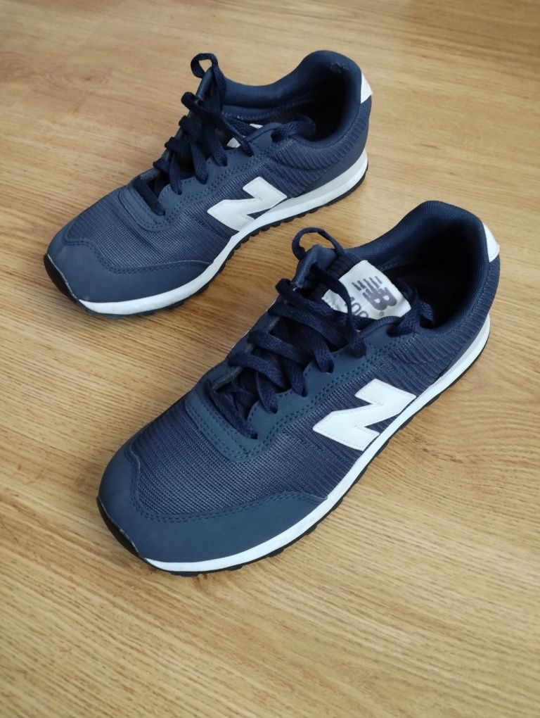 Adidași New Balance