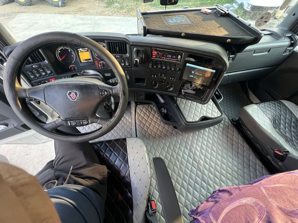 Scania R 410 Mega