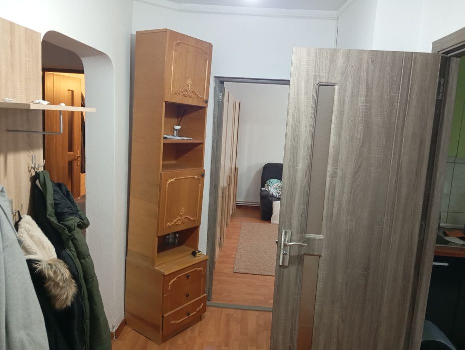 Vand apartament 3 camere M21