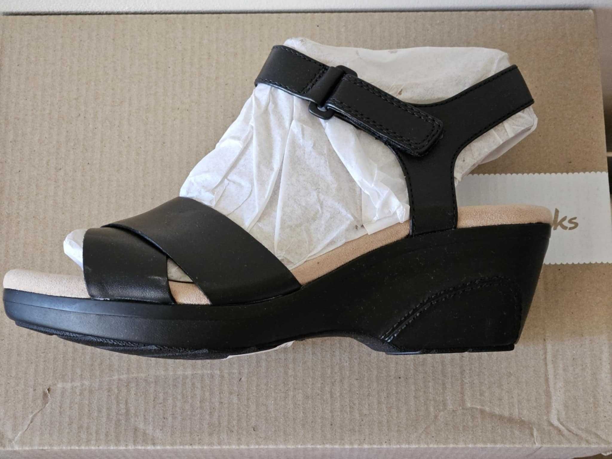 Дамски сандали Clarks - чисто нови 36 (3.5)