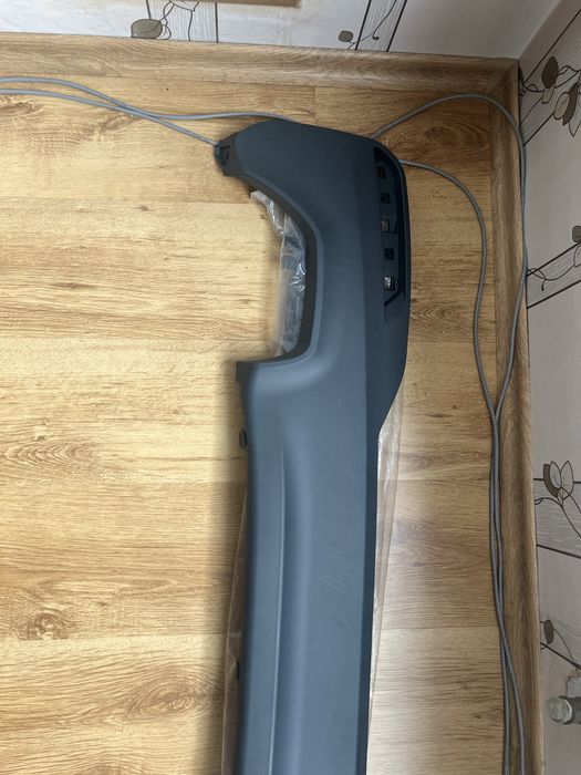 Bmw G30 М пакет задна добавка за броня/дифузьор