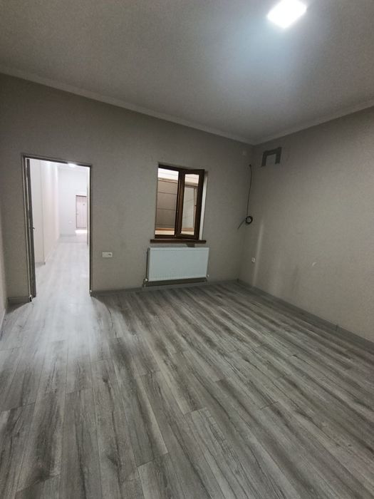 Продаётся 2х комнатная квартира на земле Сергели ярмарка