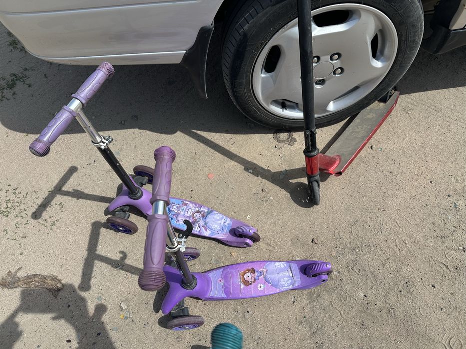 Самокат детский в хорошем состоянии