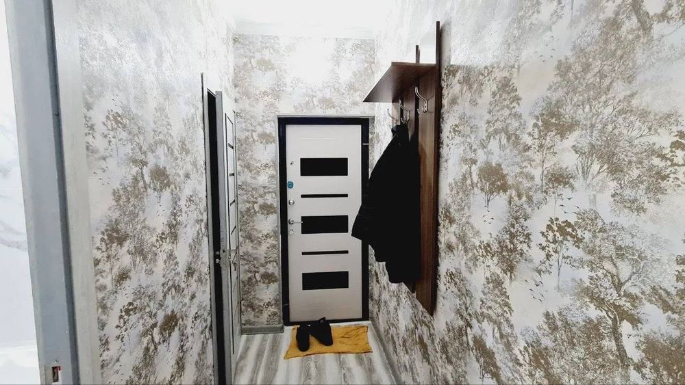 Квартира 3/3/4 
Массив куйлюк2/возле садика