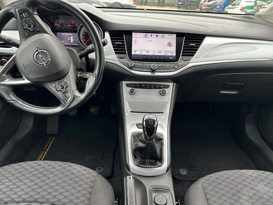 Opel Astra an 2016 pe Acte/ 1.6Cdti-Euro 6/Navi Mare/IMPECABIL!