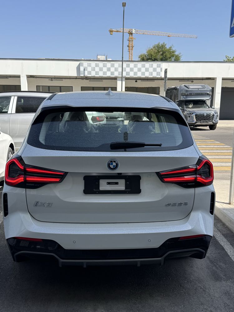 BMW I3 2025 БМВ И3
