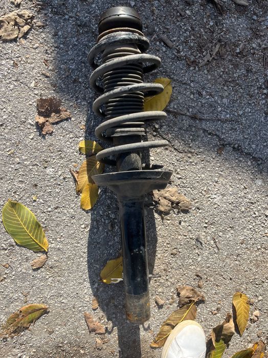 Амортисьори за Ауди А3 8л