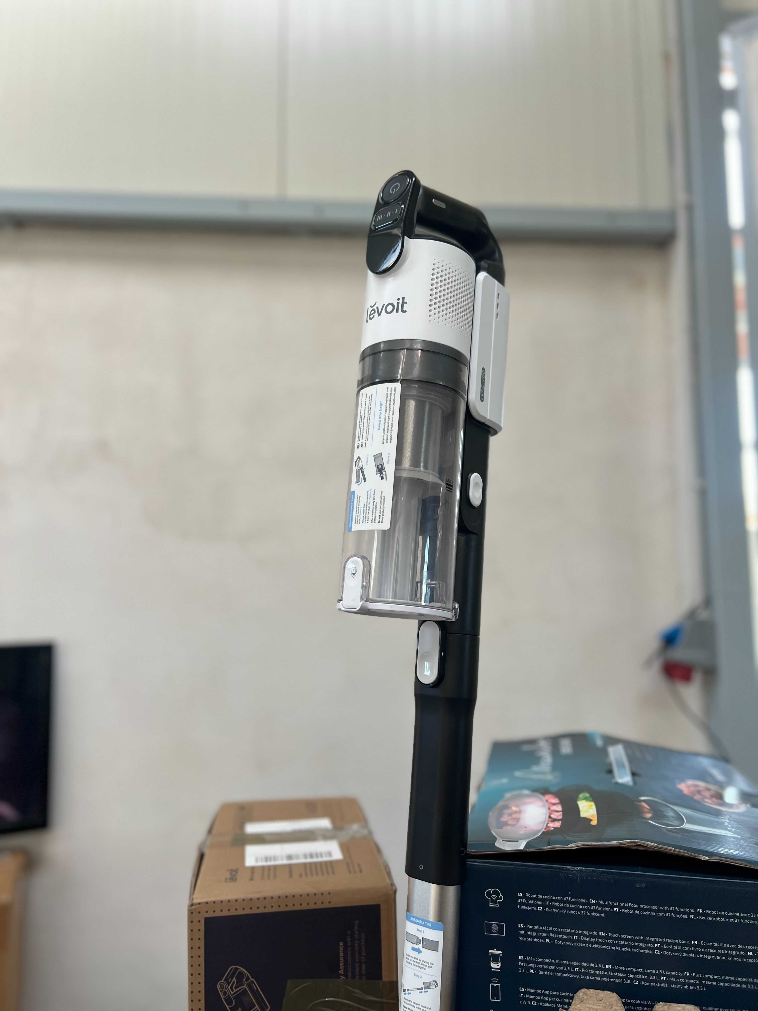 Вертикална прахосмукачка Levoit LVAC-200