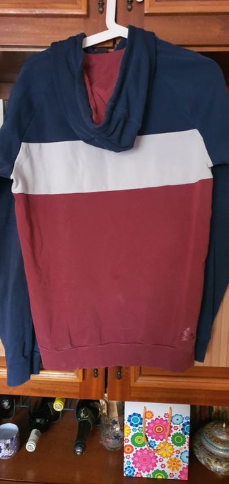 Hanorac ADIDAS în stare foarte bună