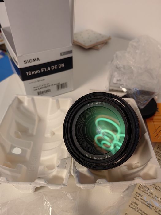 Обектив Сигма Sigma 16mm f1,4 DC DN Canon EF-M + cpl Filter +UV филтър