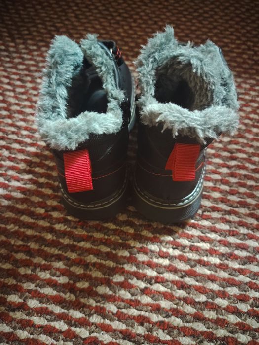 Ghete îmblănite pentru băiețel