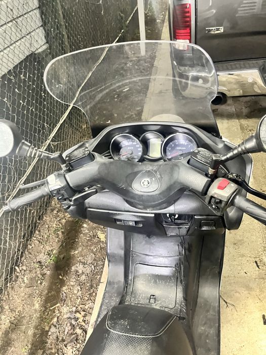 Scooter Yamaha 400 magasty impecabil