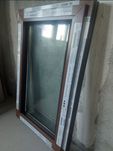 Vand fereastra noua SALAMANDER Bluevolution 82, 6 cam, culoare Stejar