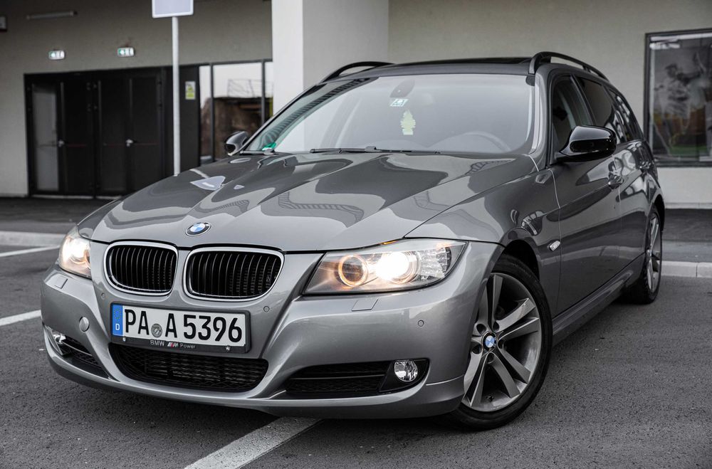 BMW 320D E91 / Automat / Keyless / Panoramic / Euro 5