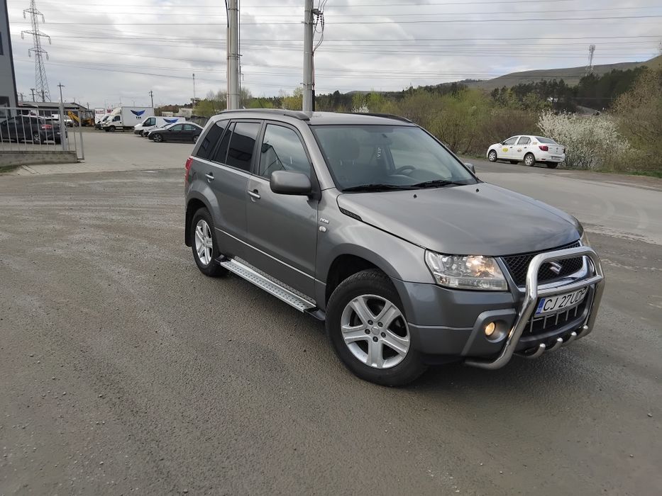 Vând Suzuki Grand Vitara