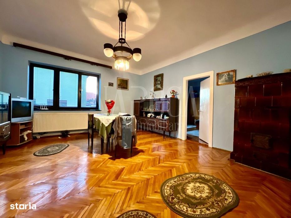 Apartament 3 camere de vanzare in Centru, Cluj Napoca