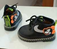 Продам ботинки детские водонепроницаемая нескользящая обувь для мальчи