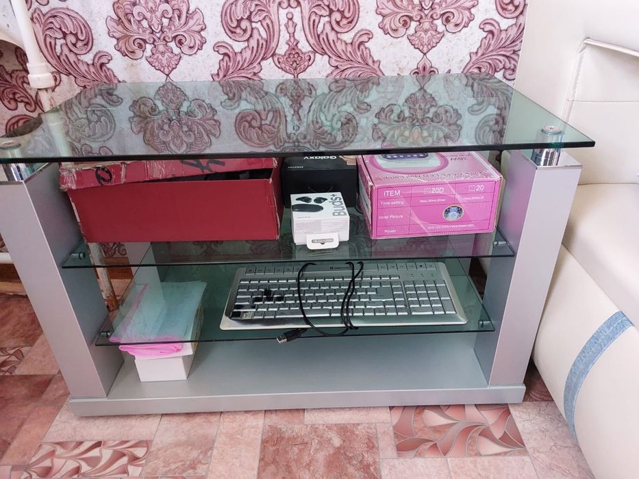 Подставка под телевизор