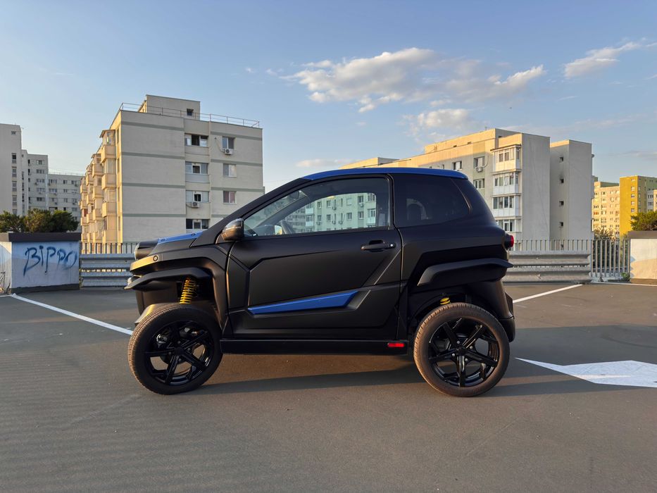 Aixam Scouty R, electric, cu permis B1 de la 16 ani.