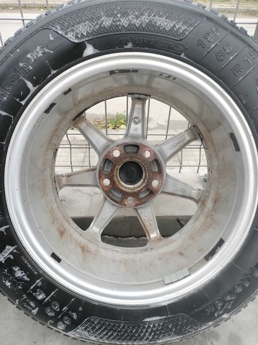 Джанти с гуми 15" 5*114,3