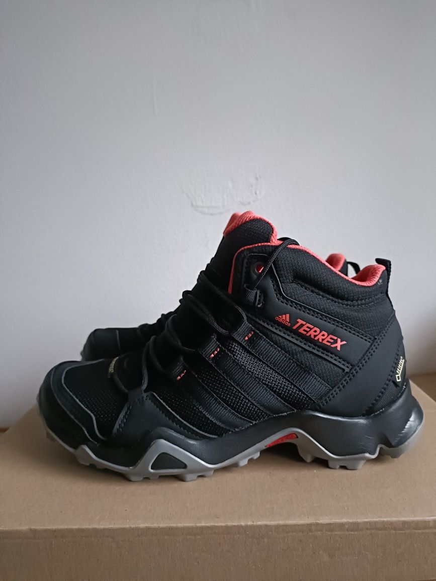 Adidas Terrex AX2R Mid Goretex номер 36 код 31А