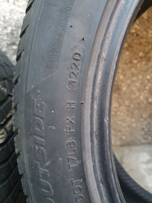 Зимни гуми Hankook 205/50 R17, 93V