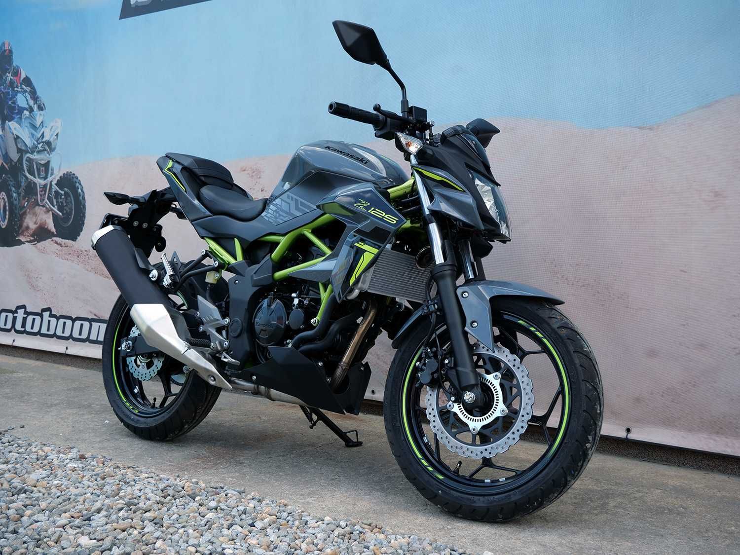 Lichidare stoc Motocicleta Kawasaki Z125 ABS 2023 | Rate | Leasing