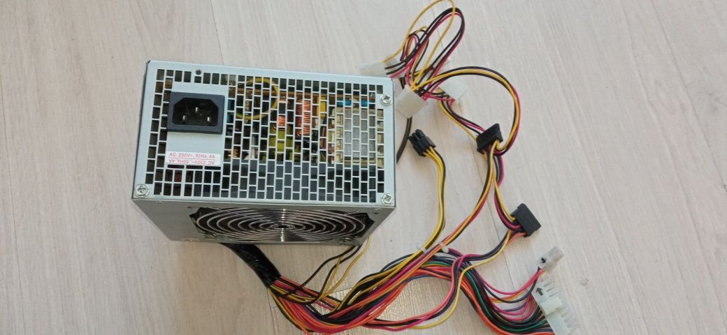 Блок питания компьютера