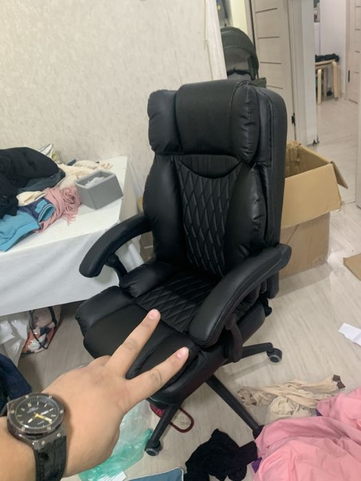 Продам новое кресло игровое для компьютера