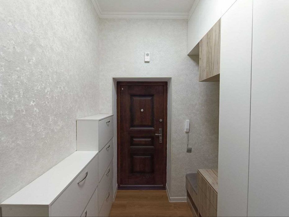 Срочно!!! Махтумкули 3/6/7 74м2 кирпич