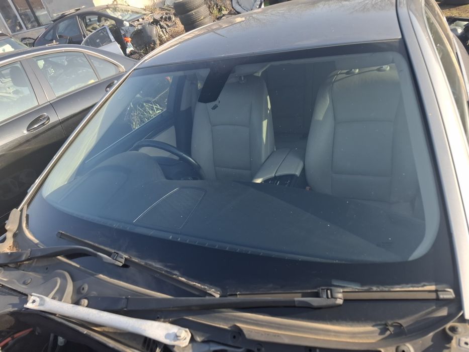 Parbriz &luneta bmw f 10 2010/2016