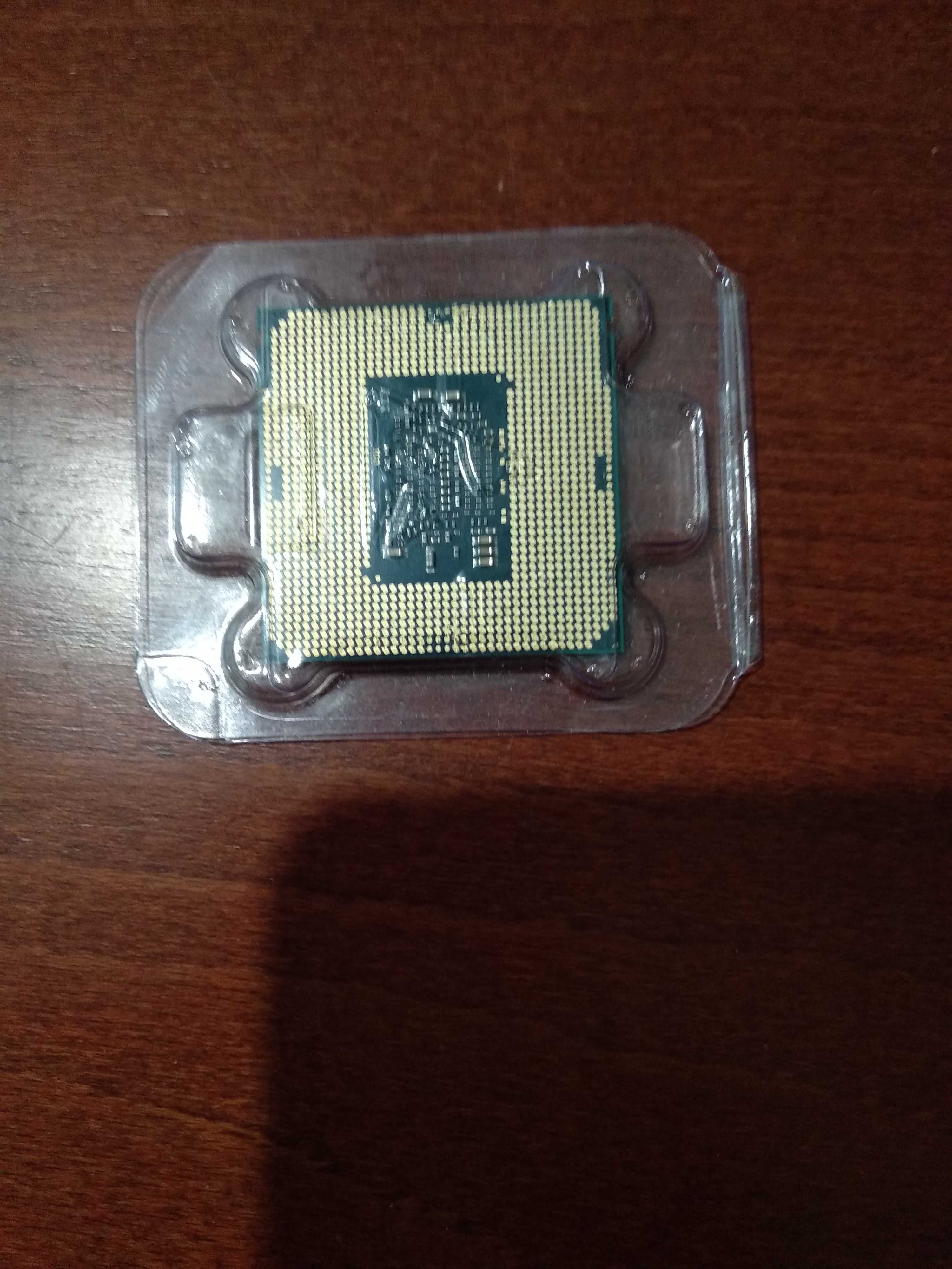 Процесор Intel Pentium G4400  SR2DC 3.30GHZ